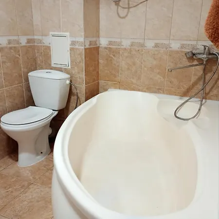 квартира-студия центр,жд вокзал,привоз Apartment *